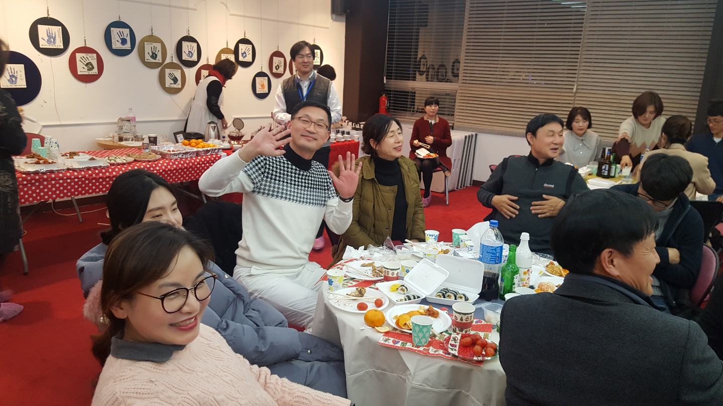 KakaoTalk_Moim_47IElGZ67ERonce6ugWp2AN3CL6rLQ.jpg